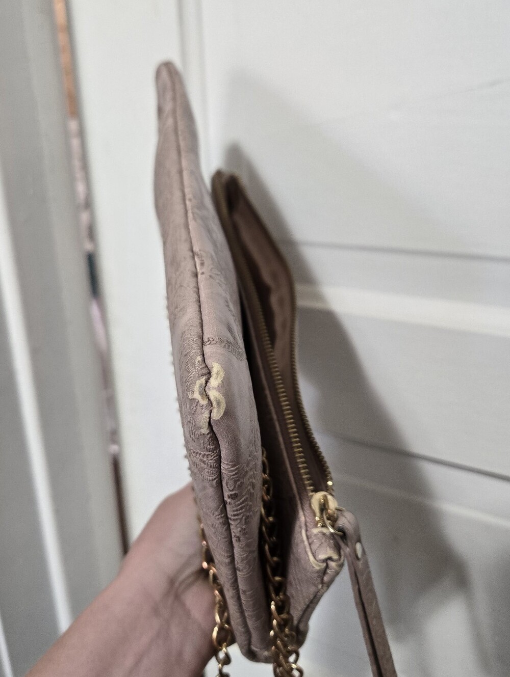 Urban Expressions Dusty Mauve Fold-Over Chain Crossbody Bag - Picture 11 of 11